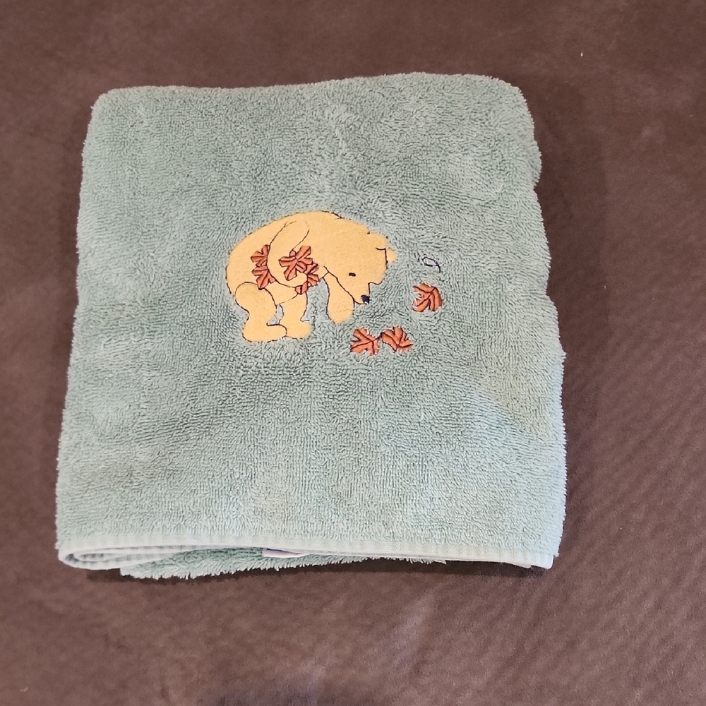 Vintage Pooh Green Towel with Leaves Design Sage Green